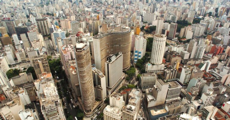 Disavventure latine. San Paolo val bene una pizza