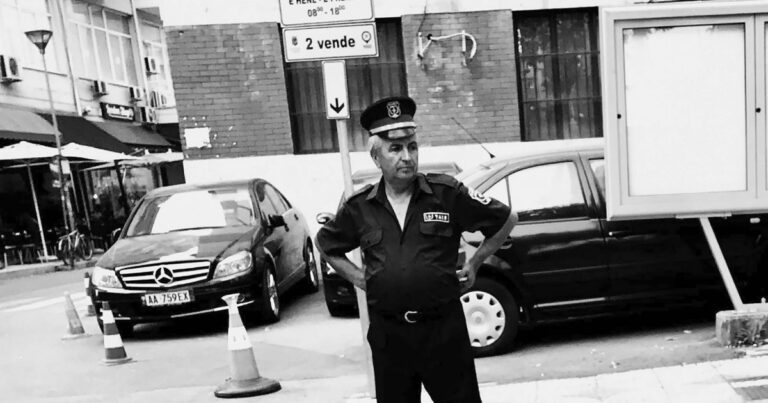 La scimmia nel sacco