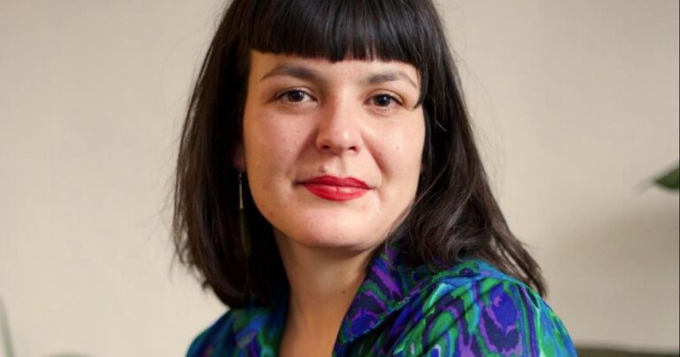 Mara Travella, la letteratura come territorio libero